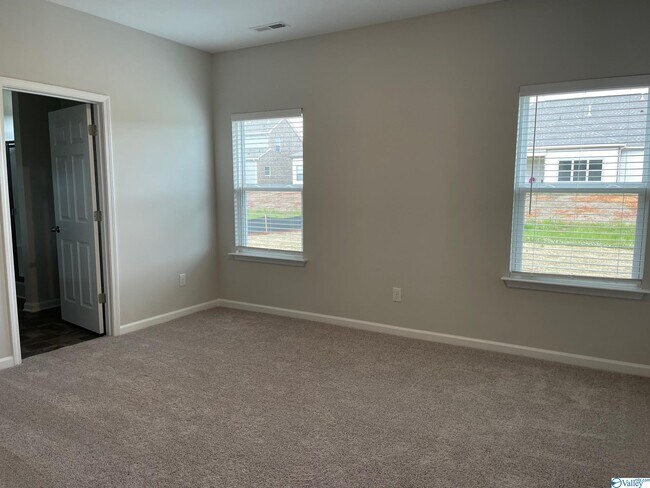 Building Photo - 16524 Demi Dr