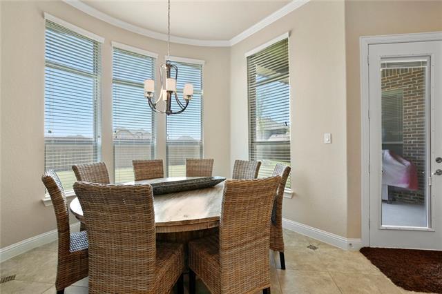 Building Photo - 861 Waterview Dr