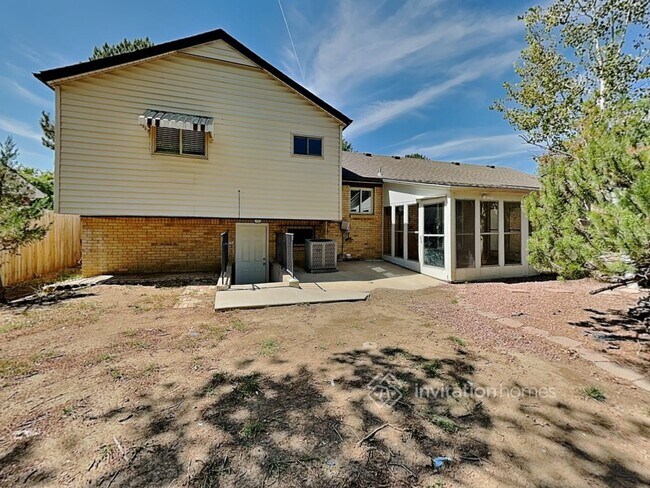 Building Photo - 3345 E 128th Pl