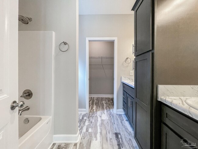 Building Photo - 5170 Burlington Ave