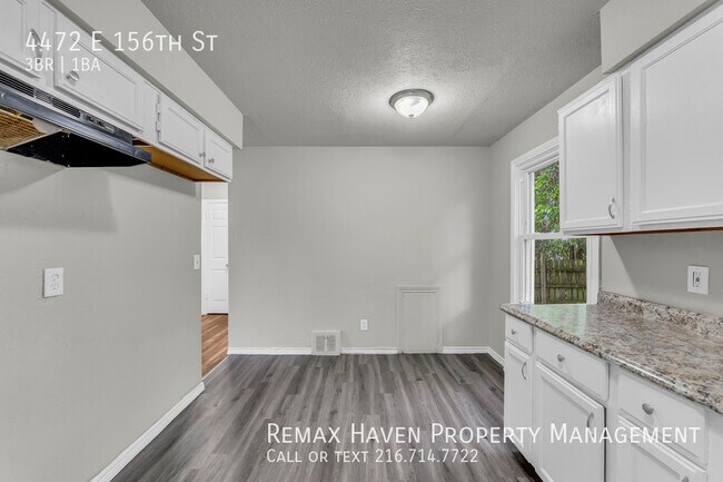 Building Photo - 4472 E 156th St