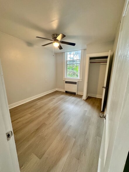 Building Photo - 40 Pond St