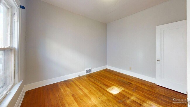 Building Photo - 1534 Belmar Rd