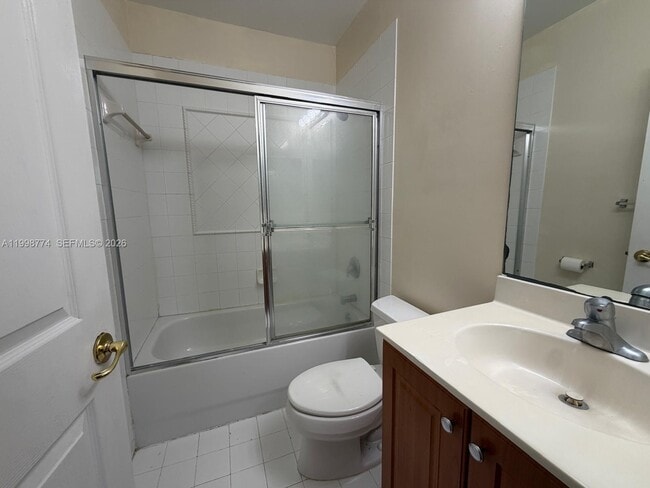 Building Photo - 8246 SW 27th St