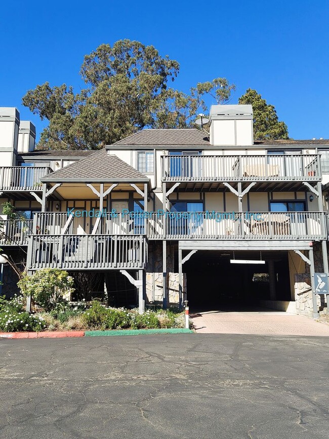 Building Photo - Large Seabright Neighborhood Home Close to...