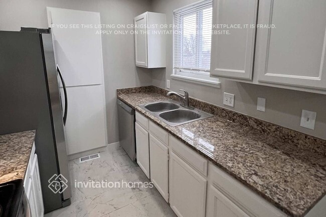 Building Photo - 4773 S Pagosa Cir