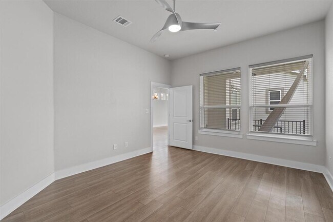Building Photo - 2800 Joe Dimaggio Blvd
