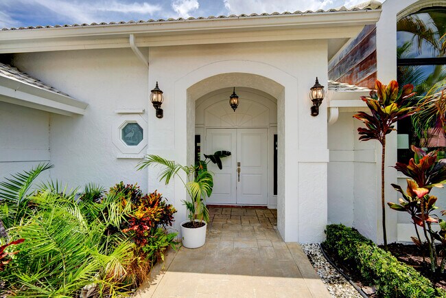 Building Photo - 10252 Shireoaks Ln