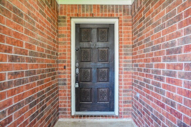 Building Photo - 21811 Black Mountain Way