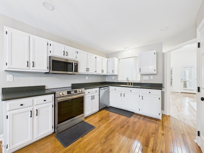 Building Photo - 103 Heatherwood Dr