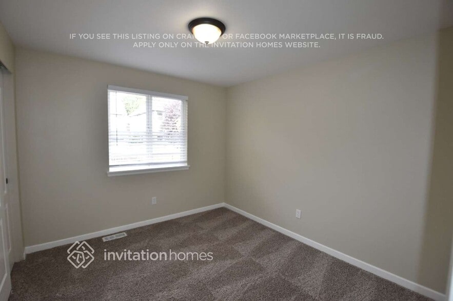 Building Photo - 21505 102nd St Ct E