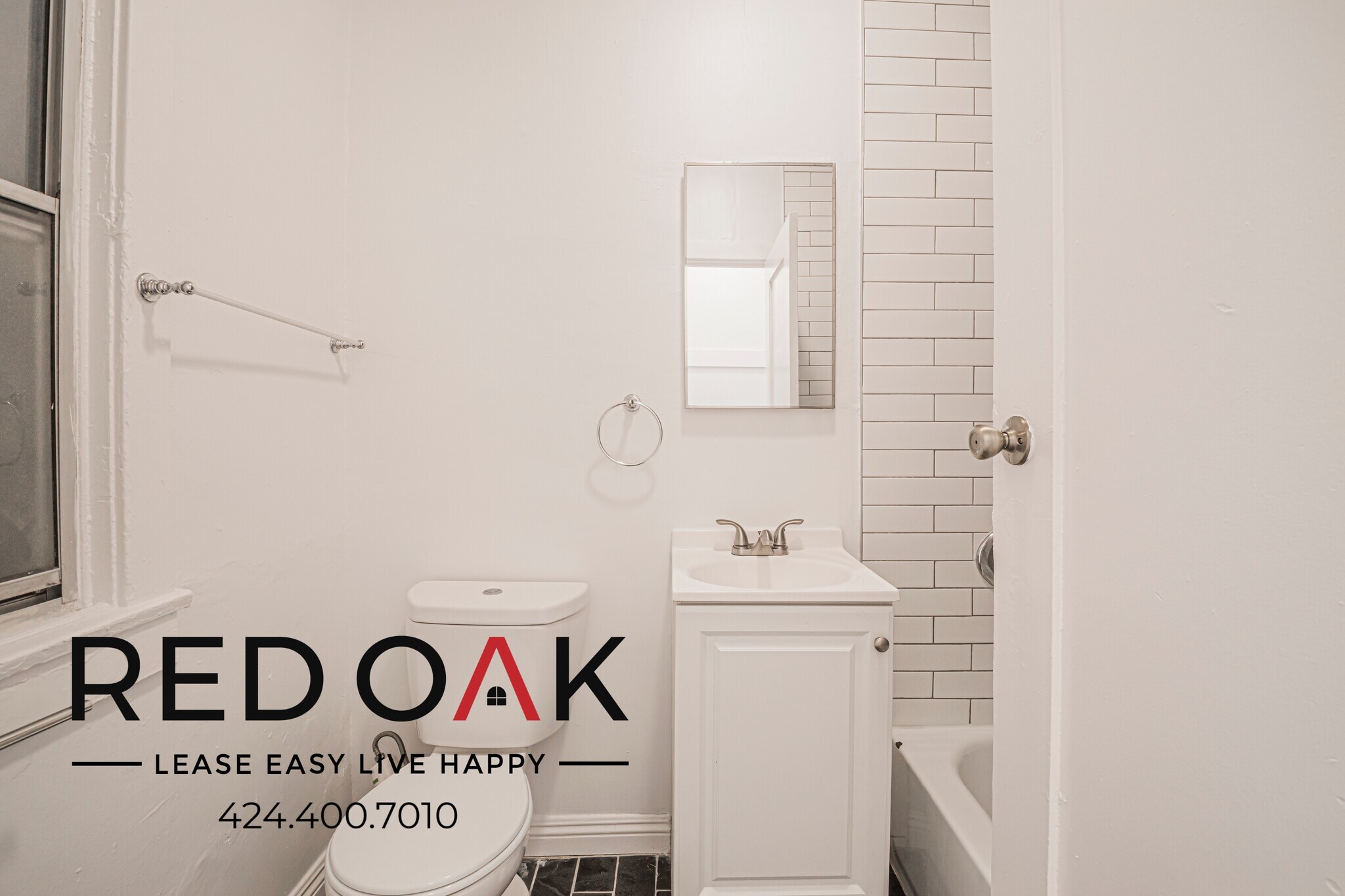 Building Photo - 1056 Normandie Ave