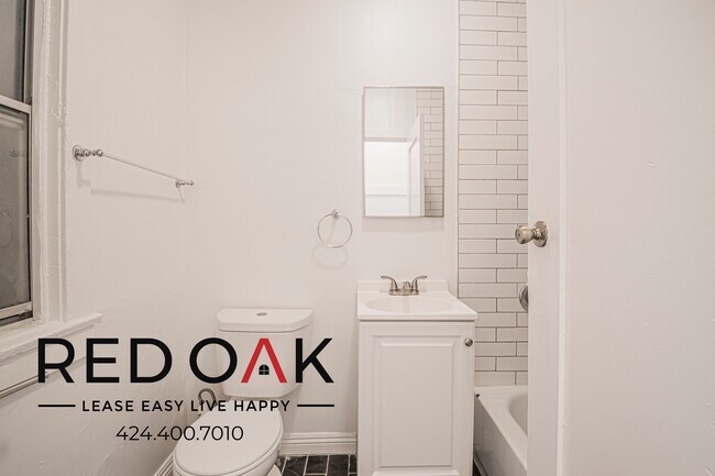 Building Photo - 1056 Normandie Ave