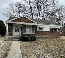 Building Photo - Updated Ranch in Inkster