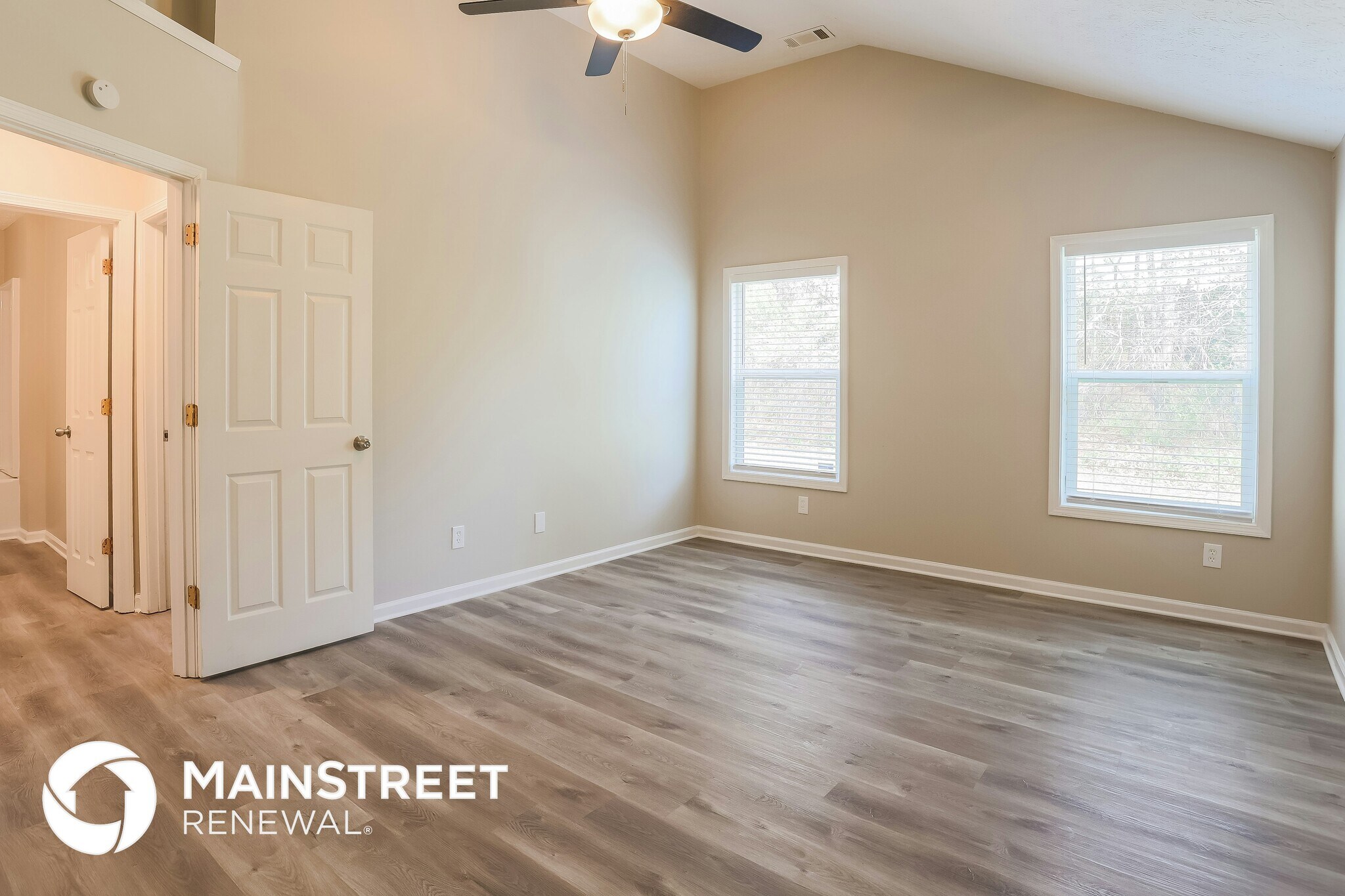 Building Photo - 5222 Alexander St