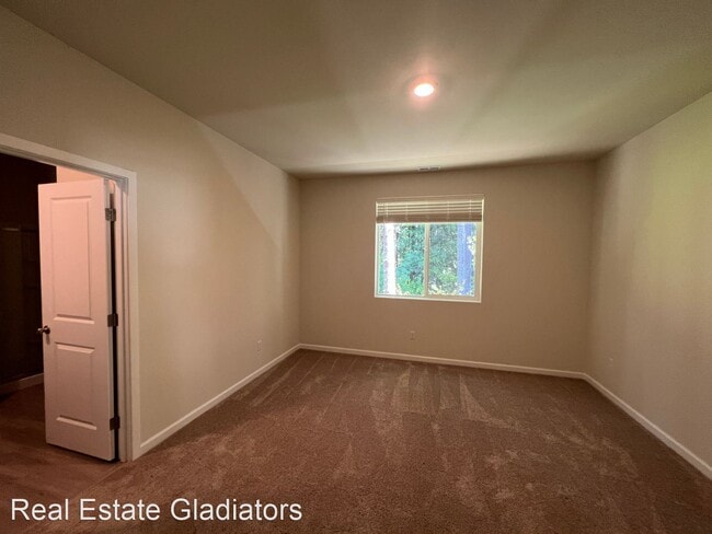 Building Photo - 3 br, 2 bath House - 12163 319TH AVE SE