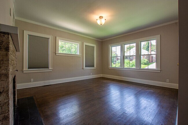 Building Photo - Adorable Brick 4 Bedroom Ranch with Finish...