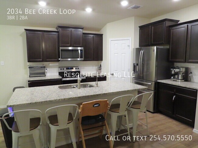 Building Photo - 2034 Bee Crk Lp