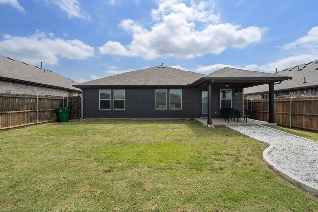 Building Photo - 2316 Wisterwood Ln