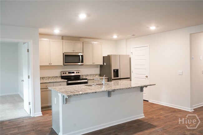 Building Photo - 423 Coconut Dr