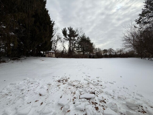 Building Photo - 4 Bed Home - Boothwyn, PA