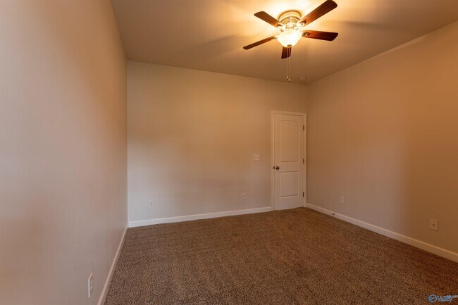 Building Photo - 105 Kaleigh Paige Cir