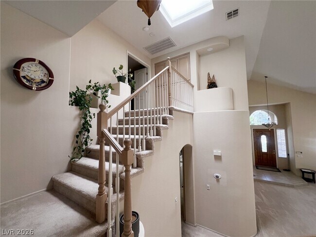 Building Photo - 1824 Dolce Dr