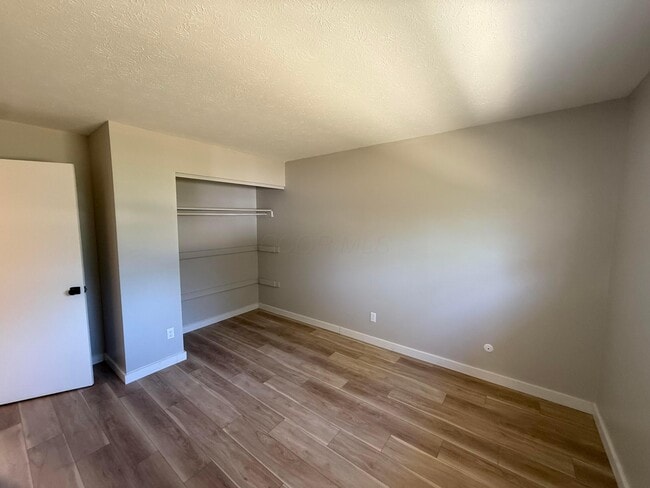 Building Photo - 480 Diven Ln