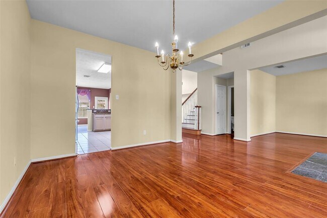 Building Photo - 16343 Mellow Oaks Ln