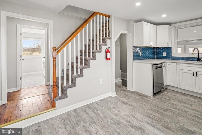 Building Photo - 695 Salem Quinton Rd