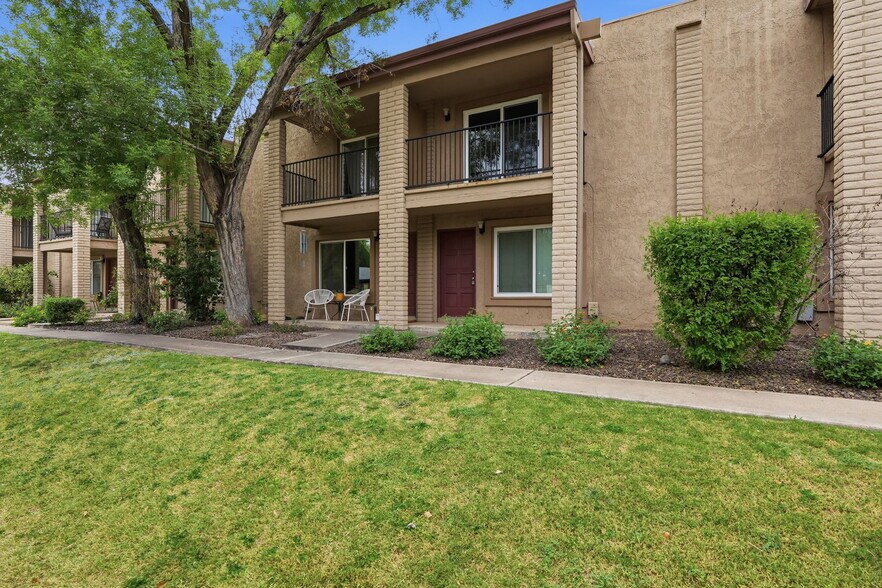 Building Photo - 31 W Pasadena Ave