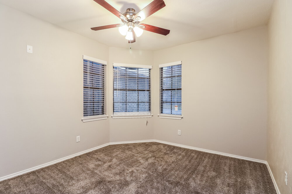 Building Photo - 6615 Springfield Dr
