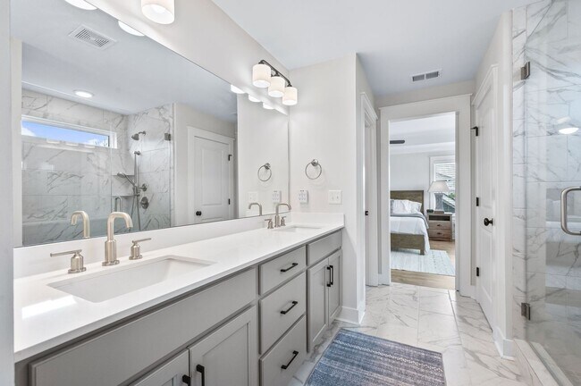 Building Photo - 4BR, 3.5BA home - Williamson County’s most desirable communities and areas