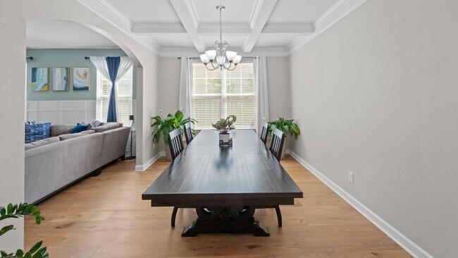 Building Photo - Beautifully Upgraded Home with Outdoor Fire Pit and Fenced Backyard in Buckhead East