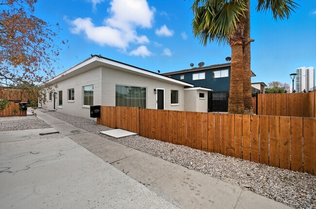 Primary Photo - Fully Remodeled 2BR with Modern Upgrades &...