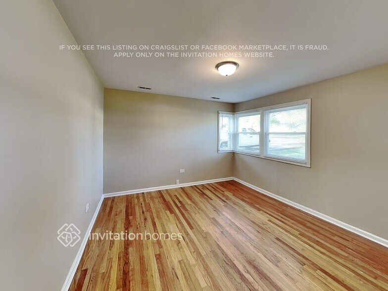 Building Photo - 8737 80th Ct