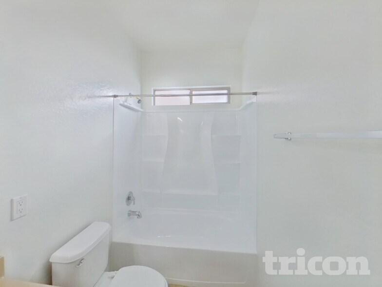 Building Photo - 6934 W Sophie Ln