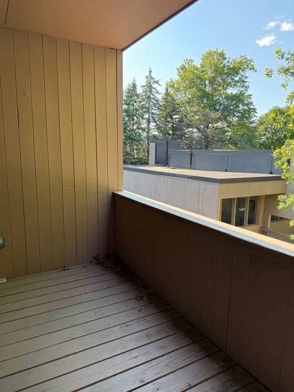 Building Photo - 70 Shrewsbury Green Dr