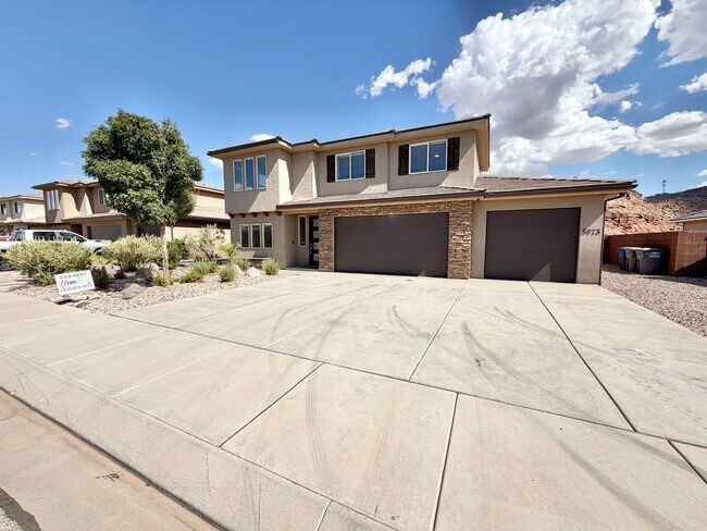 Building Photo - 5973 S Kastra Ln