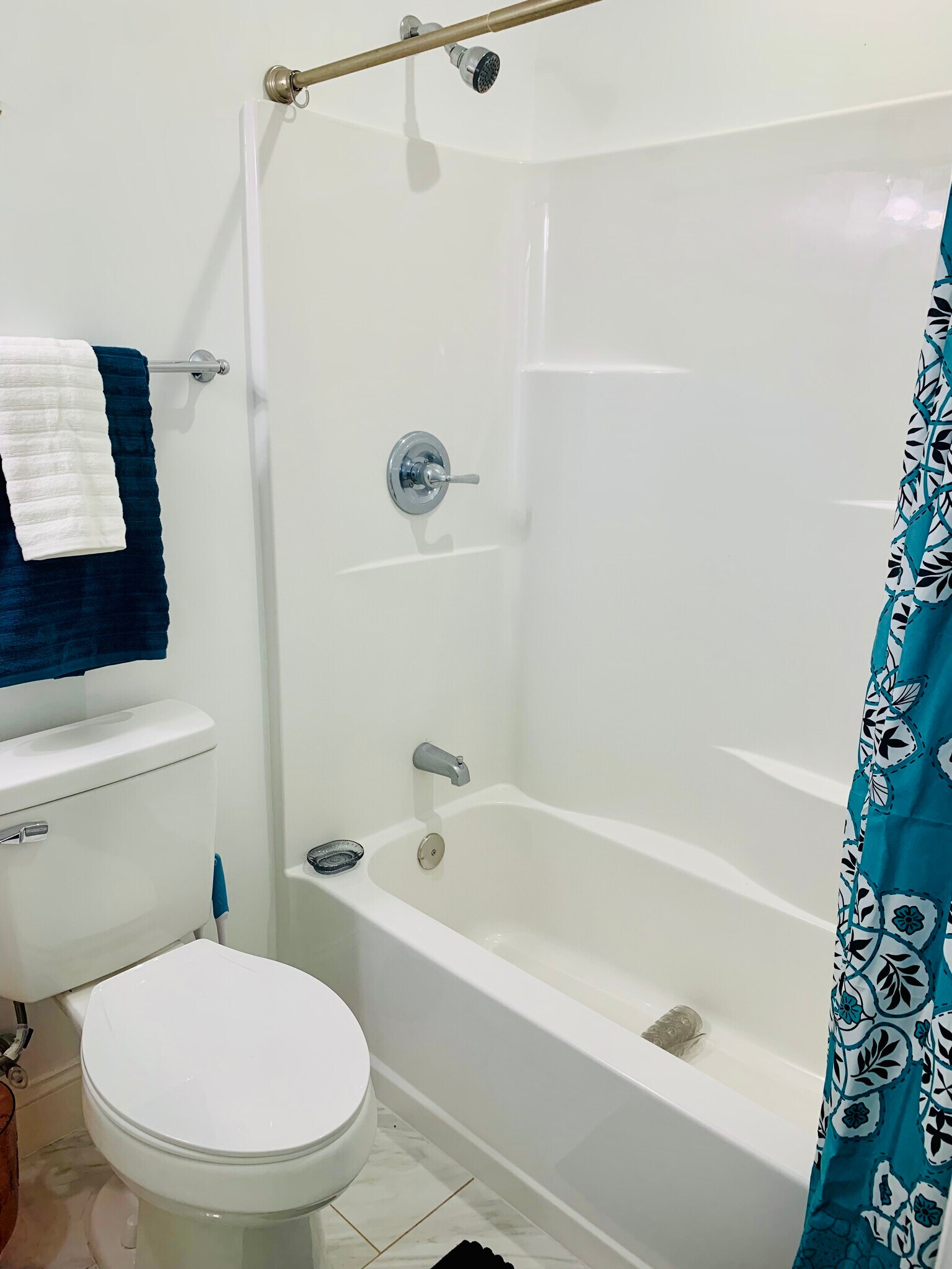 Building Photo - 37526 River Springs Rd