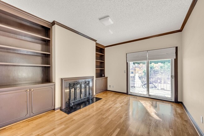 Building Photo - Awesome 2BE/2BA condominium at Lions Head!