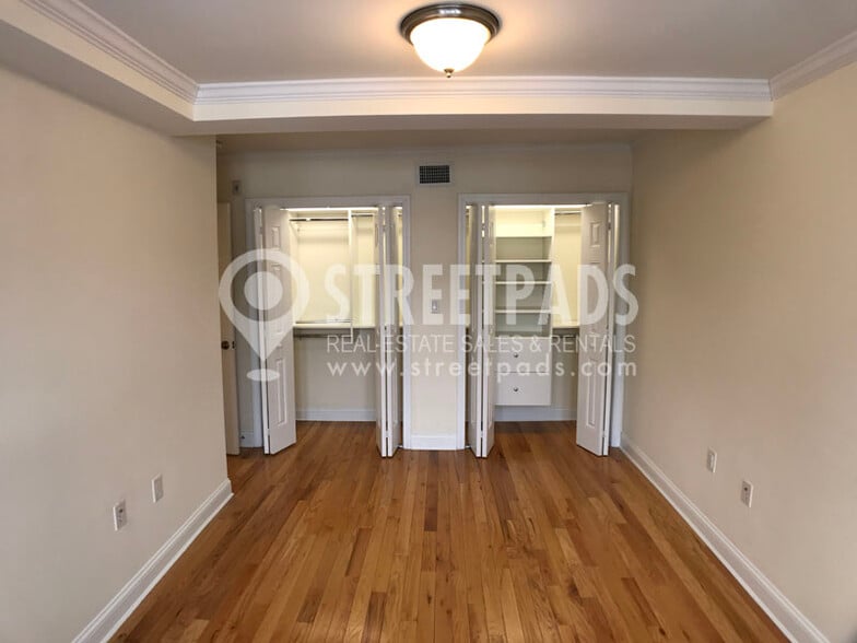 Building Photo - 55 Langdon St