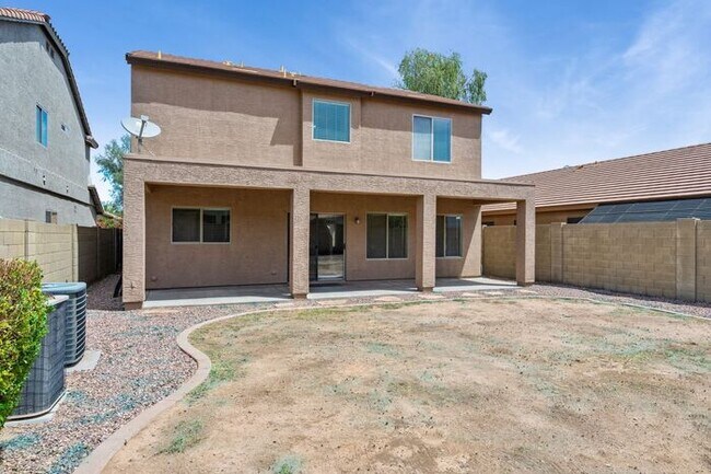 Building Photo - San Tan Heights