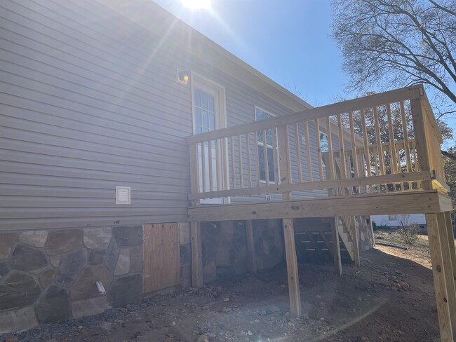 Building Photo - 7007 Terry Dr