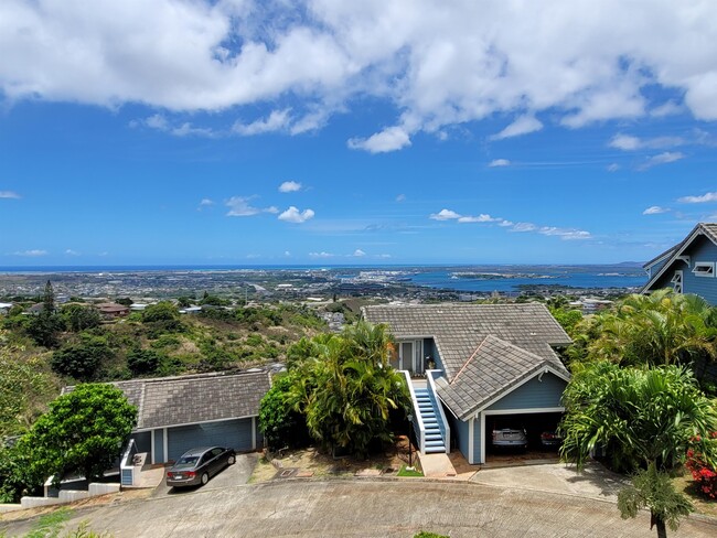 Building Photo - 99-969 Aiea Heights Dr