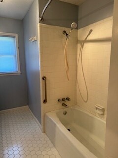 Building Photo - 2506 Trenton Pl