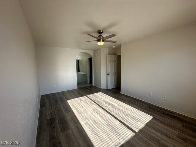 Building Photo - 2655 Amber Crest St