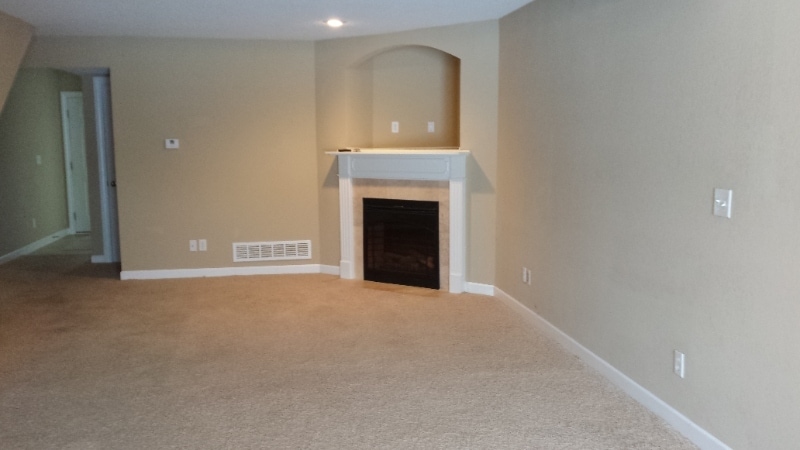 Building Photo - 816 SW Peach Tree Ln