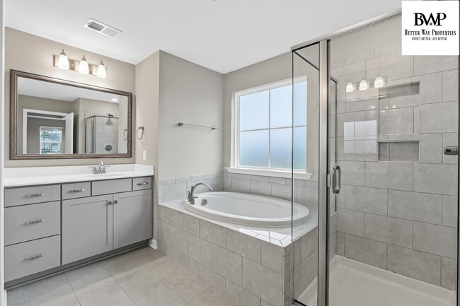 Building Photo - 525 Harbour Pointe Dr