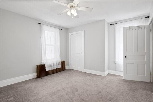 Building Photo - 2322 Patterson St